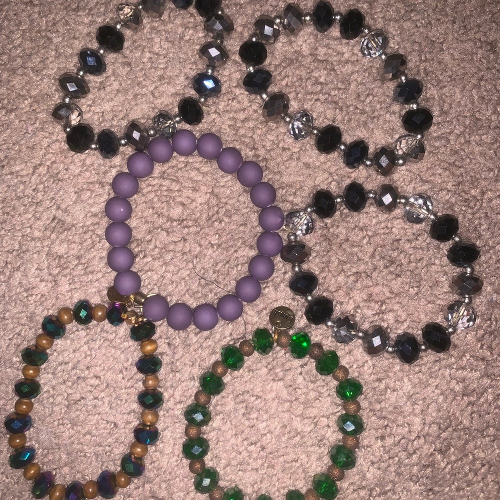 Assorted bracelets (whole bundle)